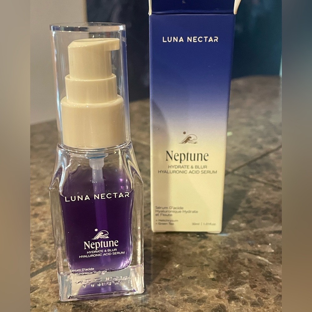 Neptune Hydrate & Blur Hyaluronic Acid Serum - Purple